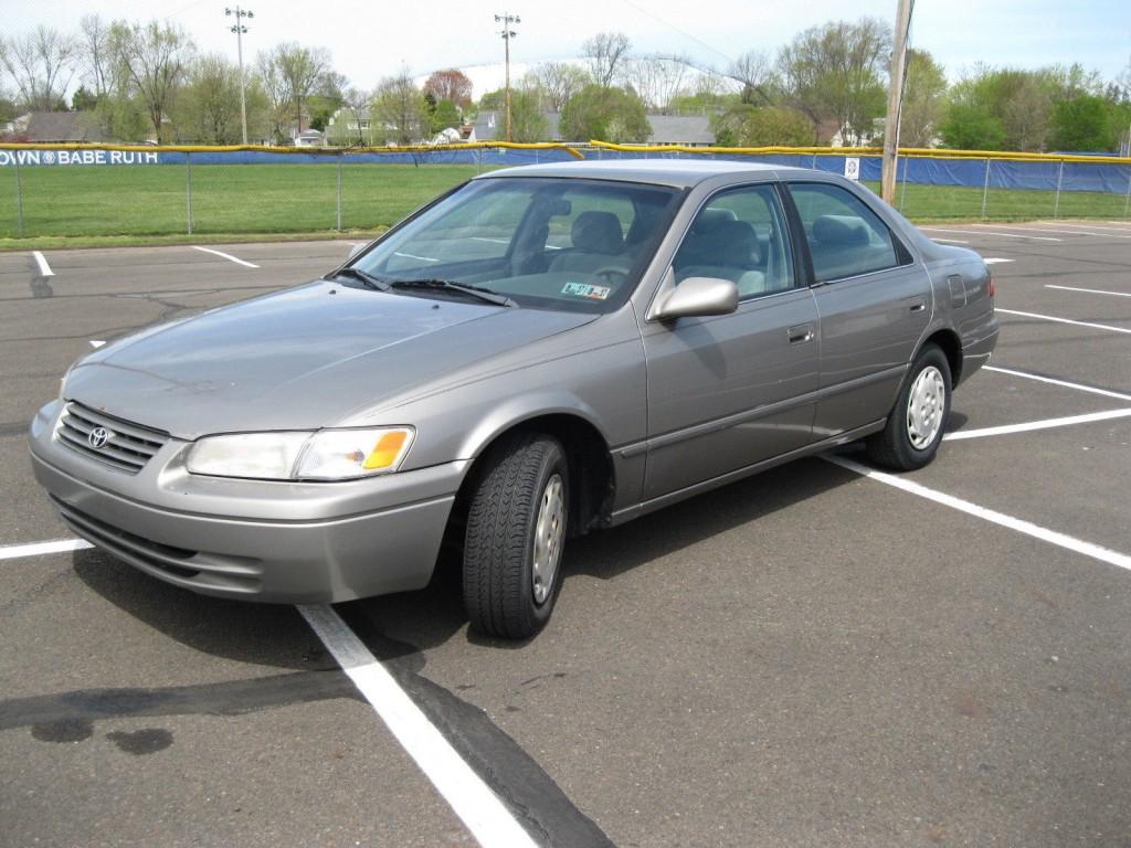 1997 Toyota Camry LE for sale