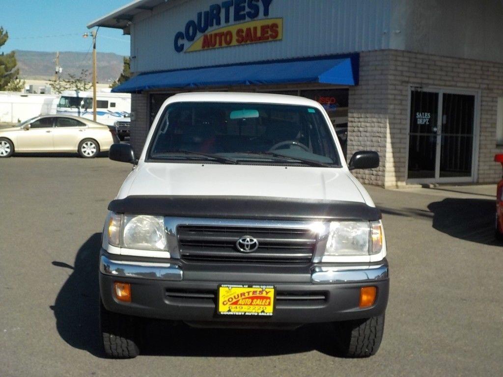 1999 Toyota Tacoma Xtracab V6 Manual 4WD