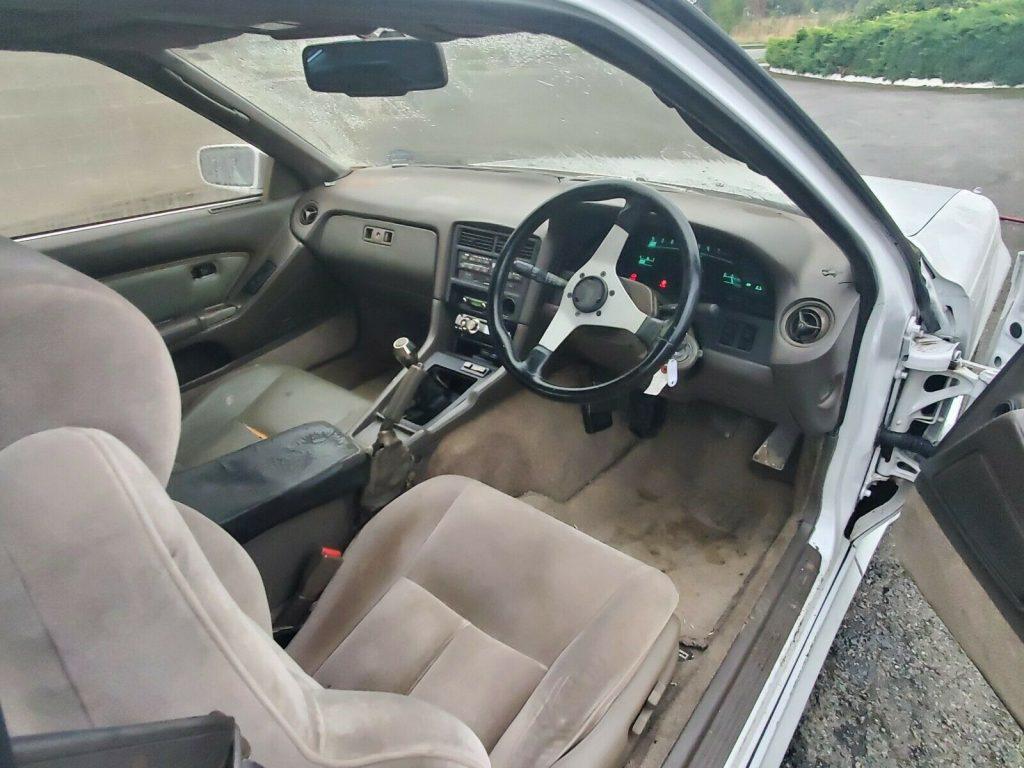1989 Toyota Soarer 3.0 GT Limited.
