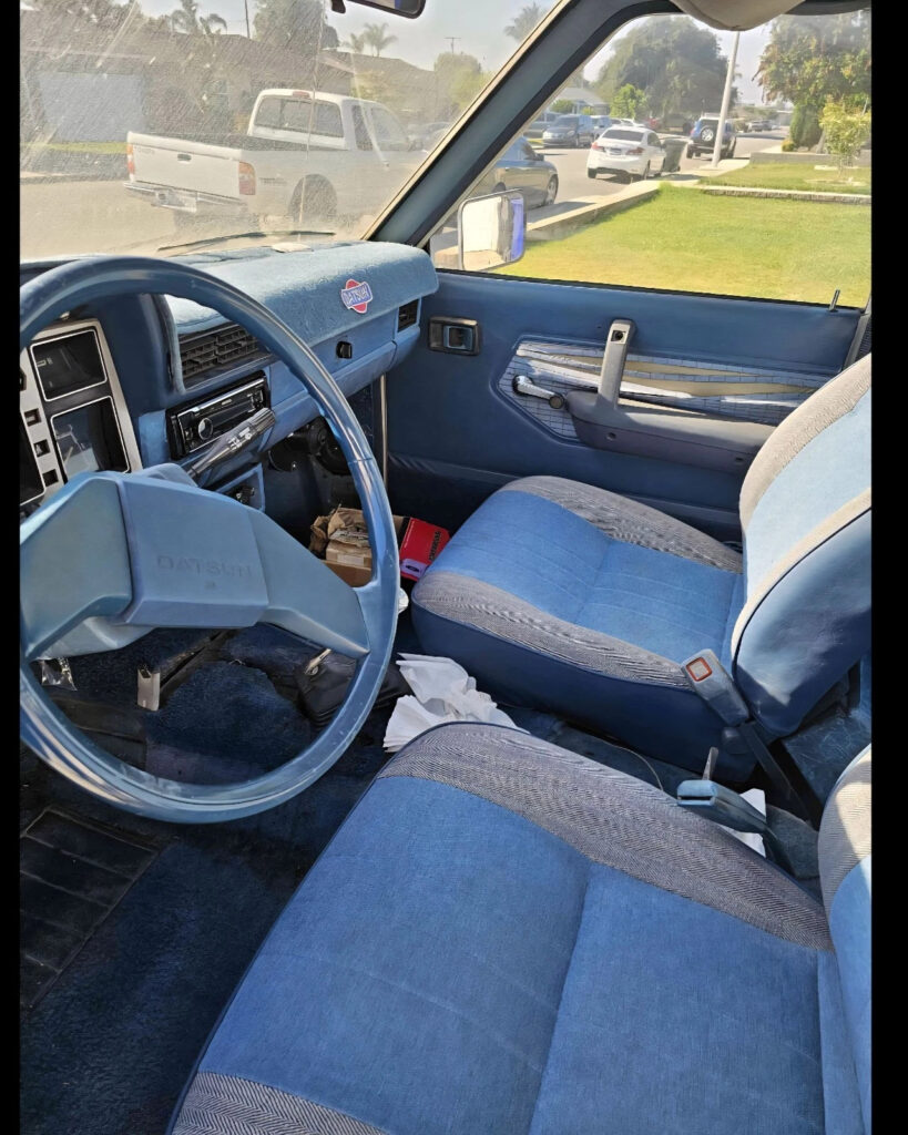 1982 Datsun 720 Pickup White