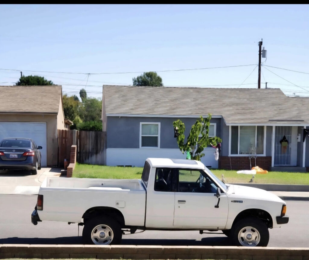 1982 Datsun 720 Pickup White