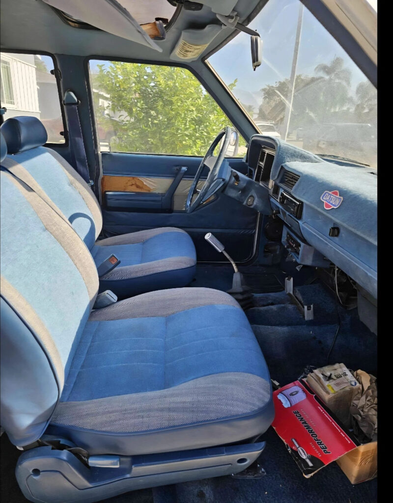 1982 Datsun 720 Pickup White