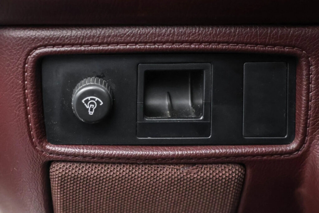 1987 Toyota Camry Deluxe