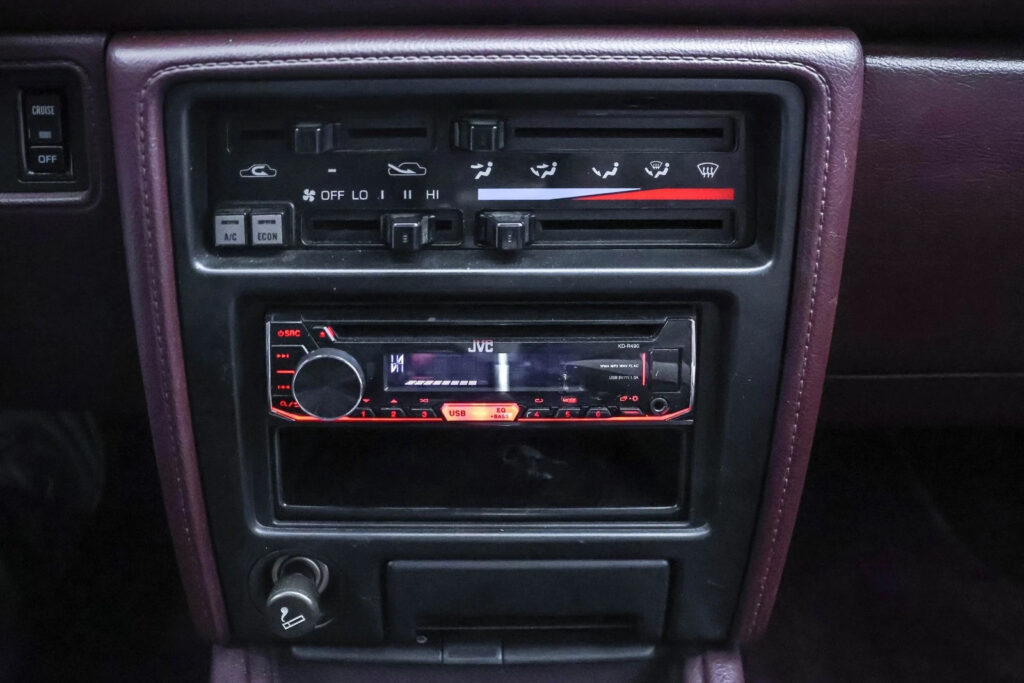 1987 Toyota Camry Deluxe