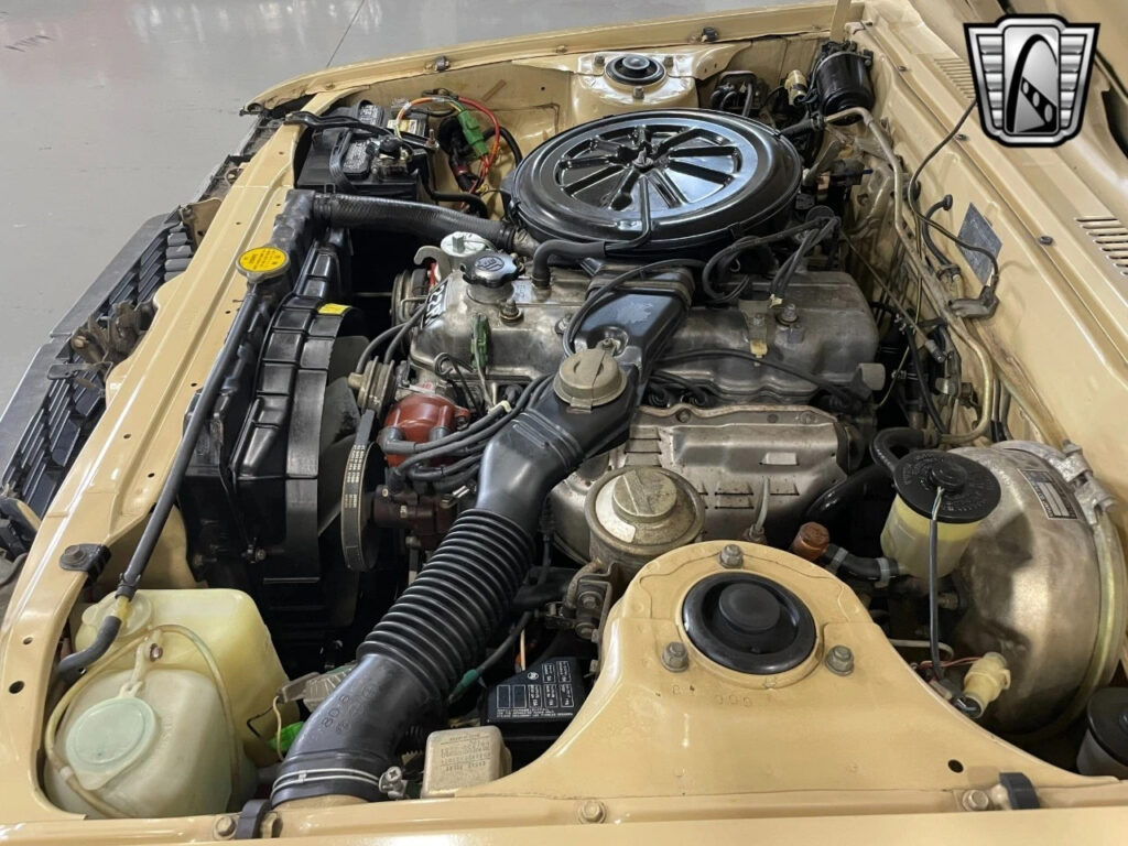 Creme 1981 Toyota Celica Convertible 2.4 22R 4 Cylinder 5 Speed Manual