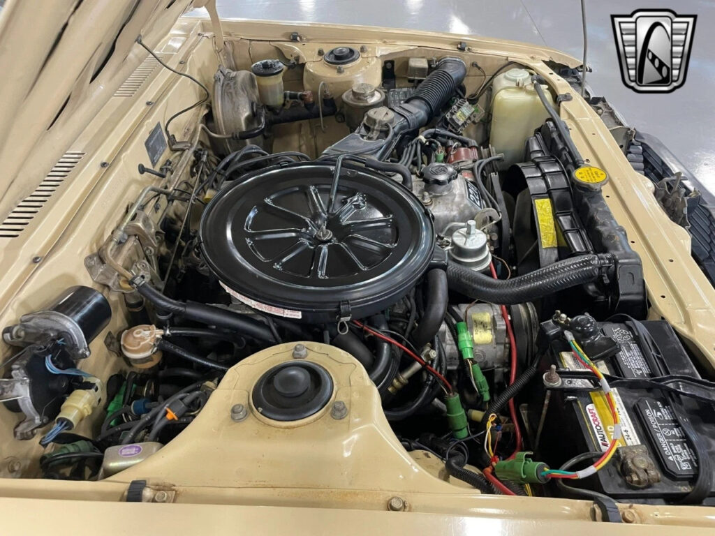 Creme 1981 Toyota Celica Convertible 2.4 22R 4 Cylinder 5 Speed Manual